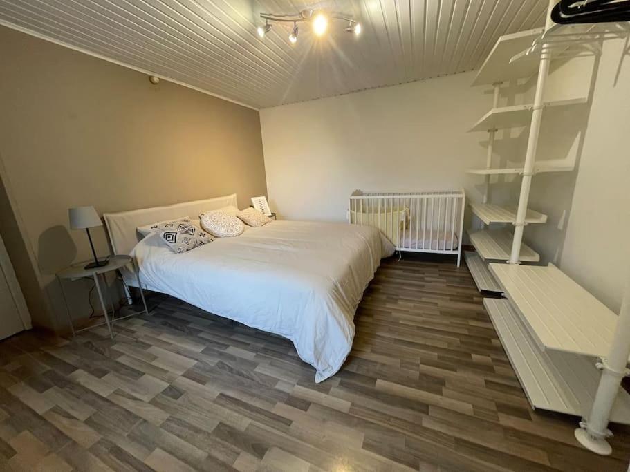 Vaux-sur-Sure Charmante Maison De Vacances מראה חיצוני תמונה